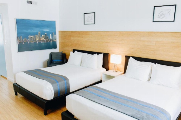 Aqua Hotel & Suites image 9